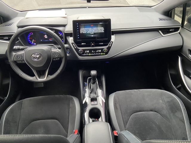 TOYOTA豐田 AURIS  第15張相片