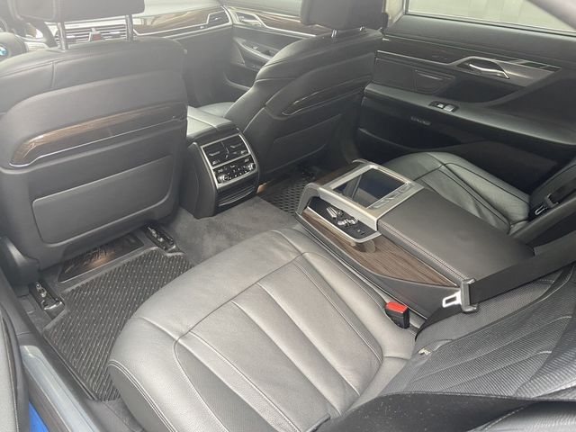 BMW寶馬 730LD  第12張相片