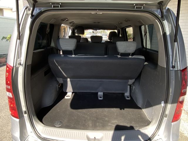 HYUNDAI現代 GRAND STAREX  第14張相片