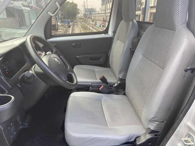 TOYOTA豐田 TOWN ACE  第8張相片