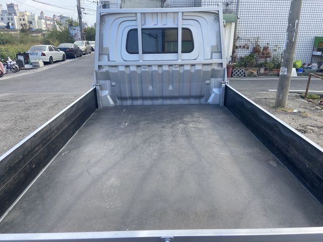 TOYOTA豐田 TOWN ACE  第12張相片