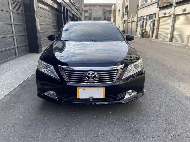 TOYOTA豐田 CAMRY  第2張相片