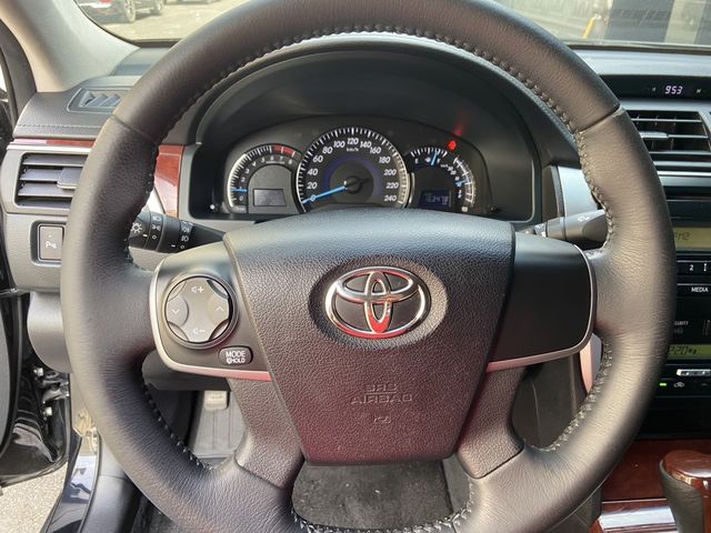 TOYOTA豐田 CAMRY  第4張相片