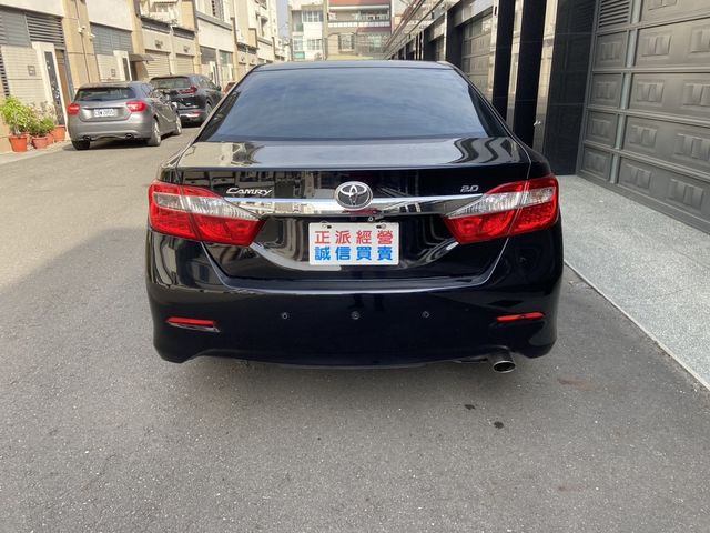 TOYOTA豐田 CAMRY  第17張相片