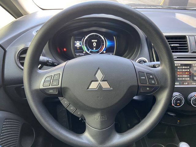 MITSUBISHI三菱 COLT PLUS  第4張相片