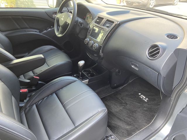 MITSUBISHI三菱 COLT PLUS  第11張相片