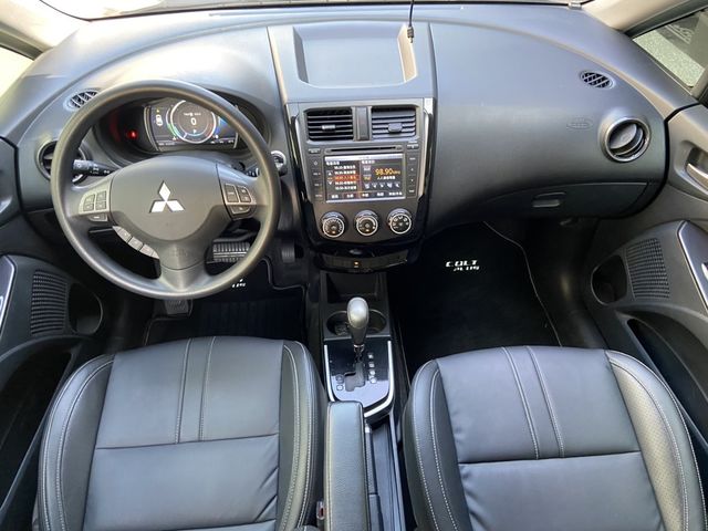 MITSUBISHI三菱 COLT PLUS  第14張相片