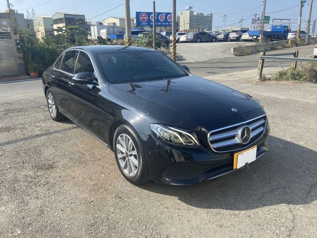 M-BENZ賓士 E200  第3張相片