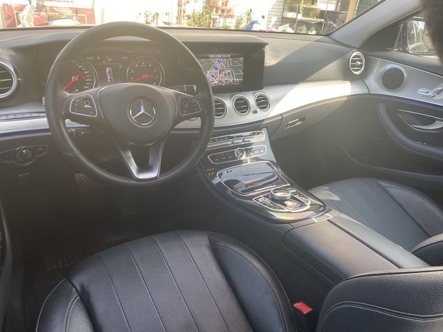 M-BENZ賓士 E200  第14張相片