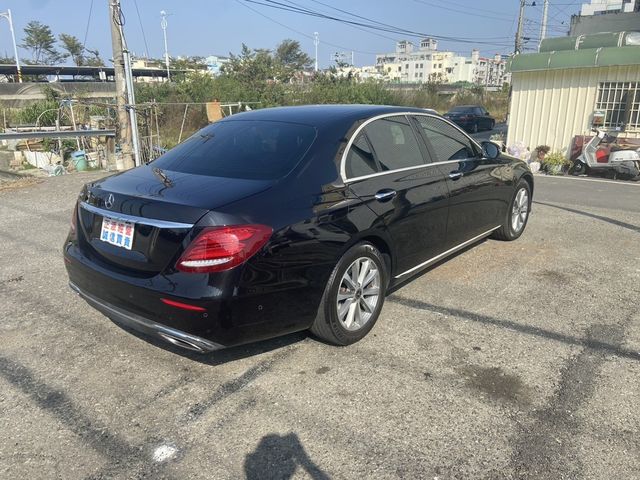 M-BENZ賓士 E200  第18張相片