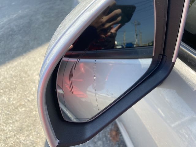 VOLVO富豪 XC40  第6張相片