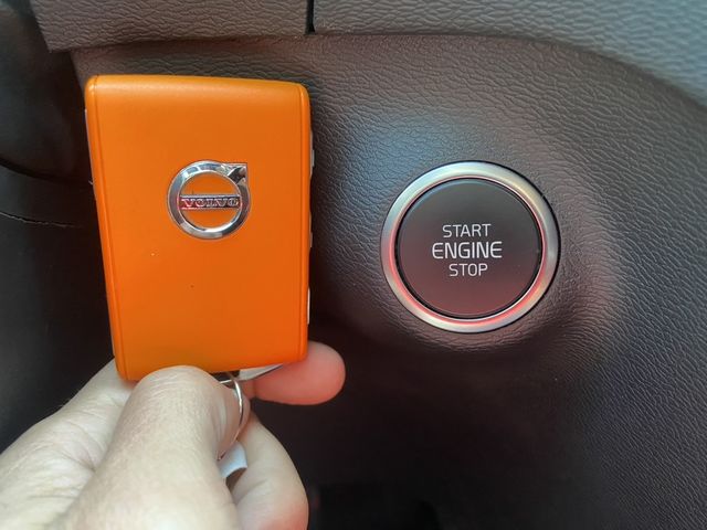 VOLVO富豪 XC40  第7張相片