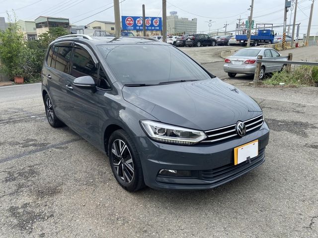 VOLKSWAGEN福斯 TOURAN  第3張相片