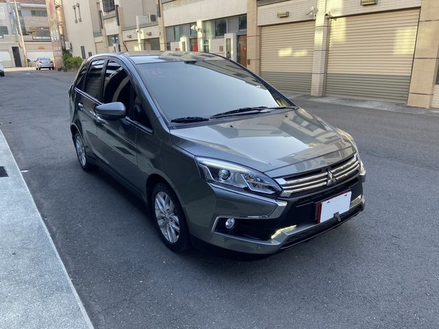 MITSUBISHI三菱 COLT PLUS  第3張相片