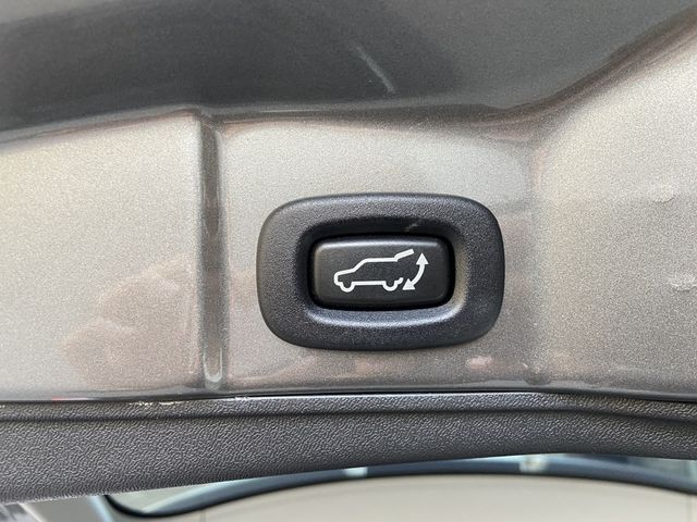 MITSUBISHI三菱 COLT PLUS  第16張相片