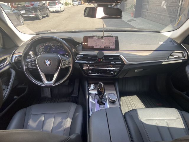 BMW寶馬 520D  第15張相片