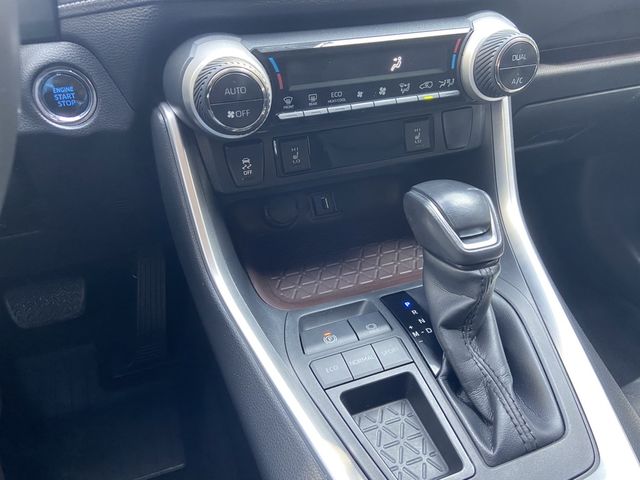 TOYOTA豐田 RAV4  第9張相片