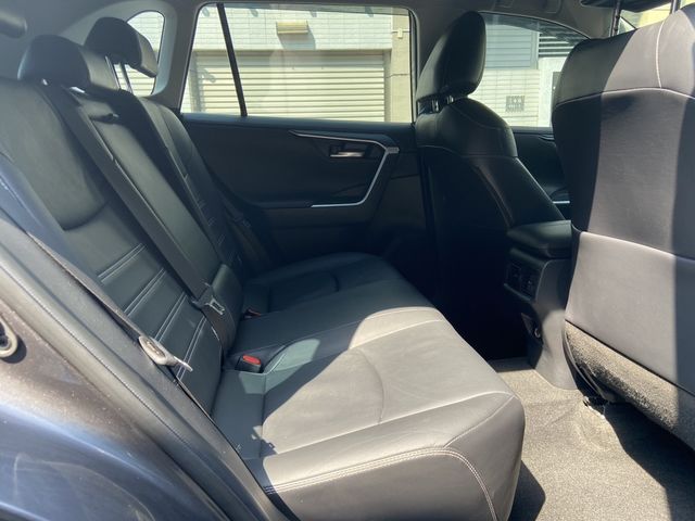 TOYOTA豐田 RAV4  第14張相片