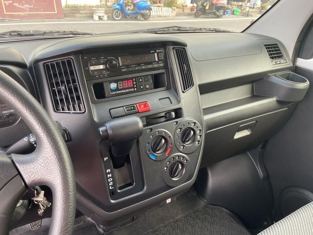 TOYOTA豐田 TOWN ACE  第8張相片