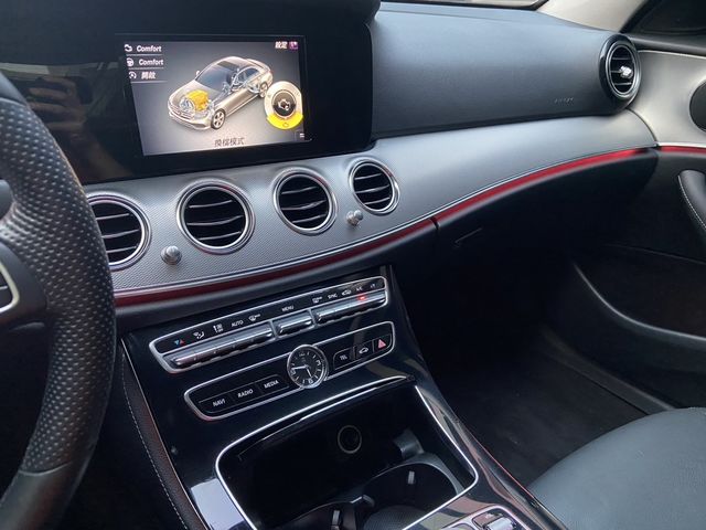 M-BENZ賓士 E220D  第8張相片