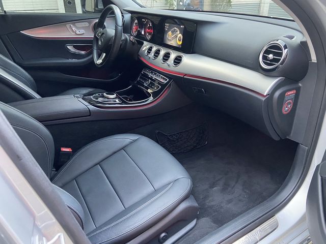 M-BENZ賓士 E220D  第11張相片