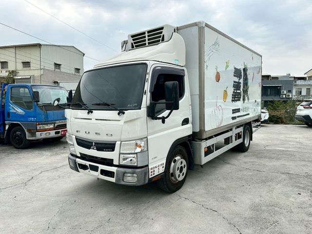 MITSUBISHI三菱 CANTER  第1張相片
