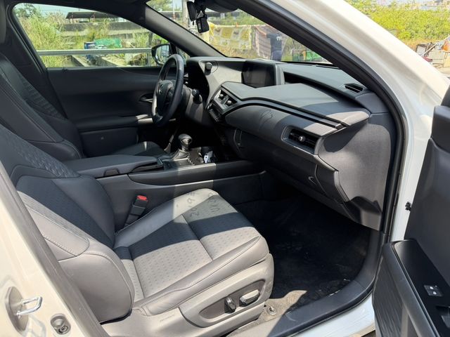 LEXUS凌志 UX200  第10張相片