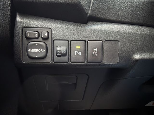 TOYOTA豐田 ALTIS  第7張相片