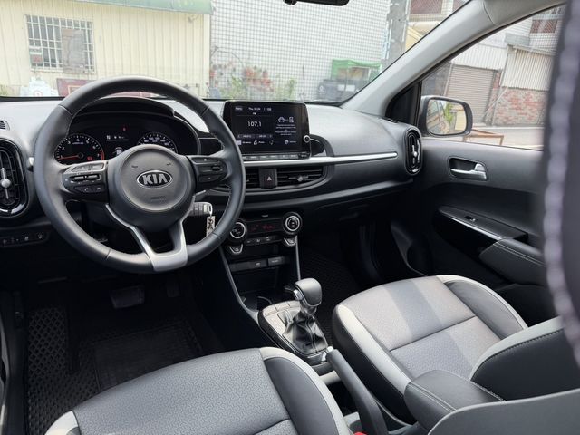KIA起亞 PICANTO  第14張相片