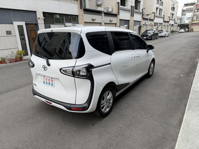 TOYOTA豐田 SIENTA  第18張相片