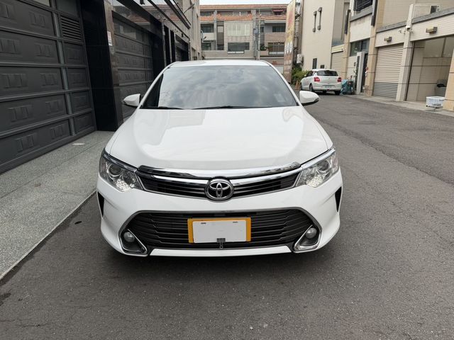 TOYOTA豐田 CAMRY  第2張相片
