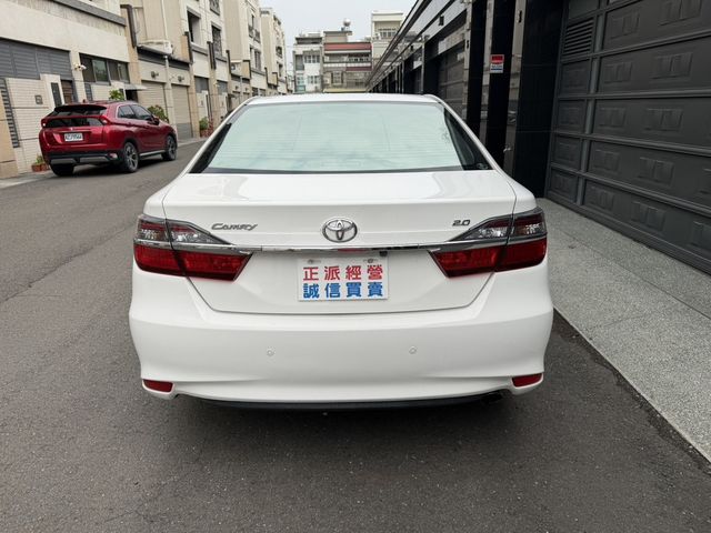 TOYOTA豐田 CAMRY  第17張相片