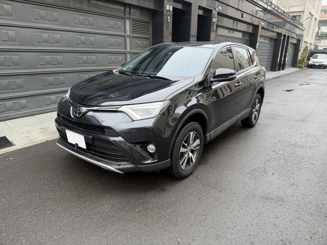 TOYOTA豐田 RAV4  第1張相片