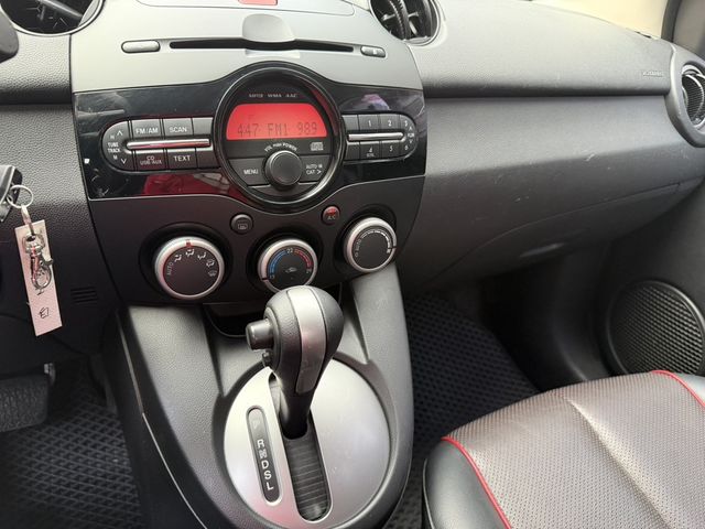 MAZDA馬自達 MAZDA 2  第6張相片