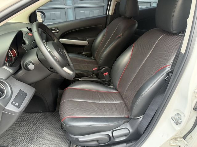 MAZDA馬自達 MAZDA 2  第7張相片