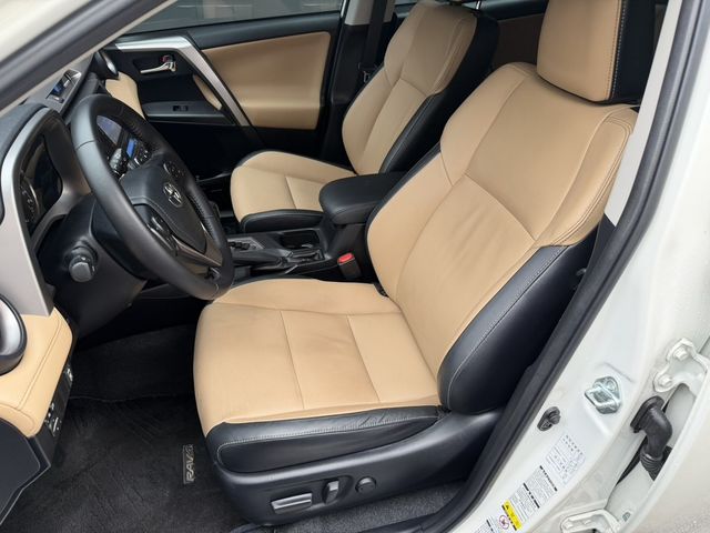 TOYOTA豐田 RAV4  第11張相片