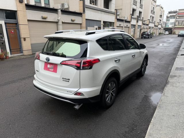 TOYOTA豐田 RAV4  第20張相片