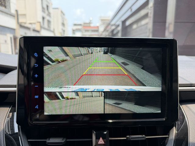 TOYOTA豐田 ALTIS  第9張相片