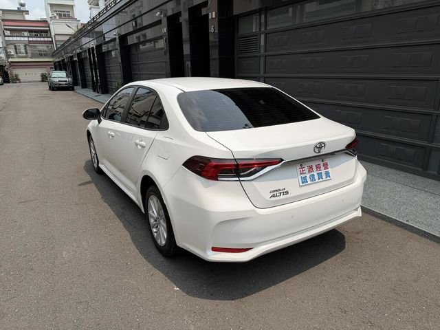 TOYOTA豐田 ALTIS  第17張相片