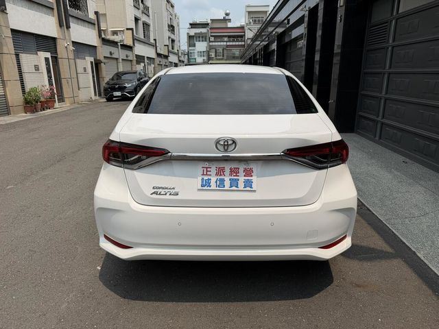 TOYOTA豐田 ALTIS  第18張相片