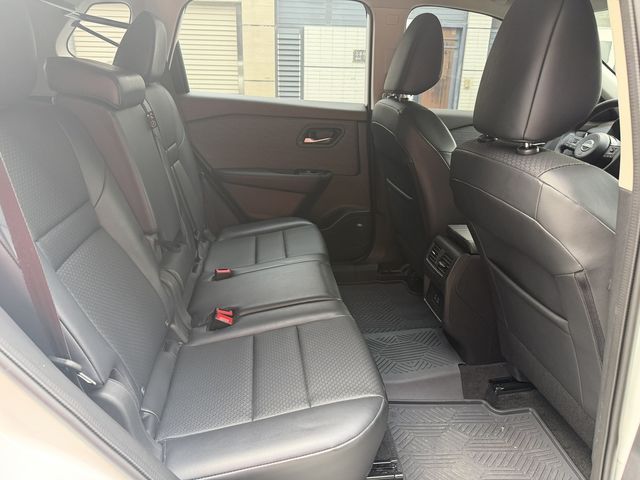 NISSAN日產 X-TRAIL  第13張相片