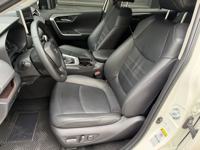 TOYOTA豐田 RAV4  第11張相片