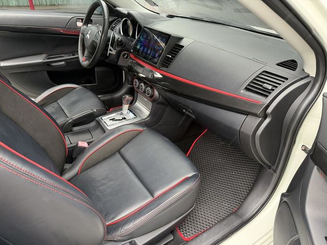 MITSUBISHI三菱 LANCER FORTIS  第12張相片