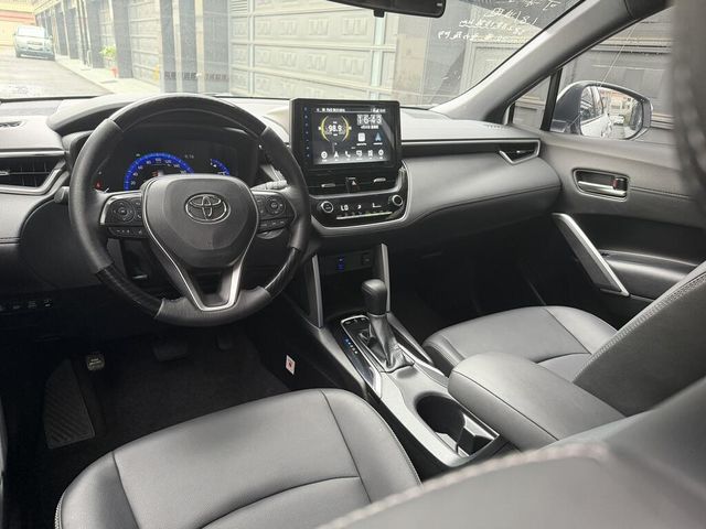 TOYOTA豐田 COROLLA CROSS HYBRID  第13張相片
