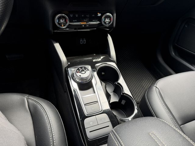 FORD福特 KUGA  第8張相片