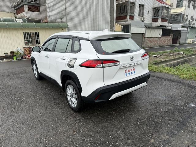 TOYOTA豐田 COROLLA CROSS  第20張相片