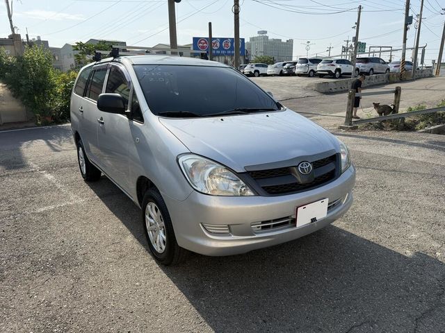 TOYOTA豐田 INNOVA  第3張相片