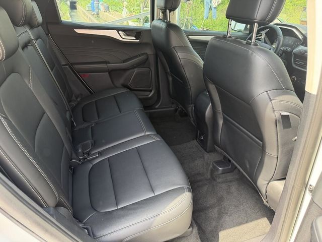 FORD福特 KUGA  第11張相片