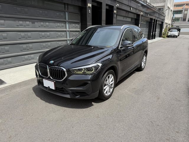 BMW寶馬 X1  第1張相片