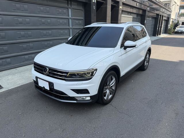 VOLKSWAGEN福斯 TIGUAN  第1張相片